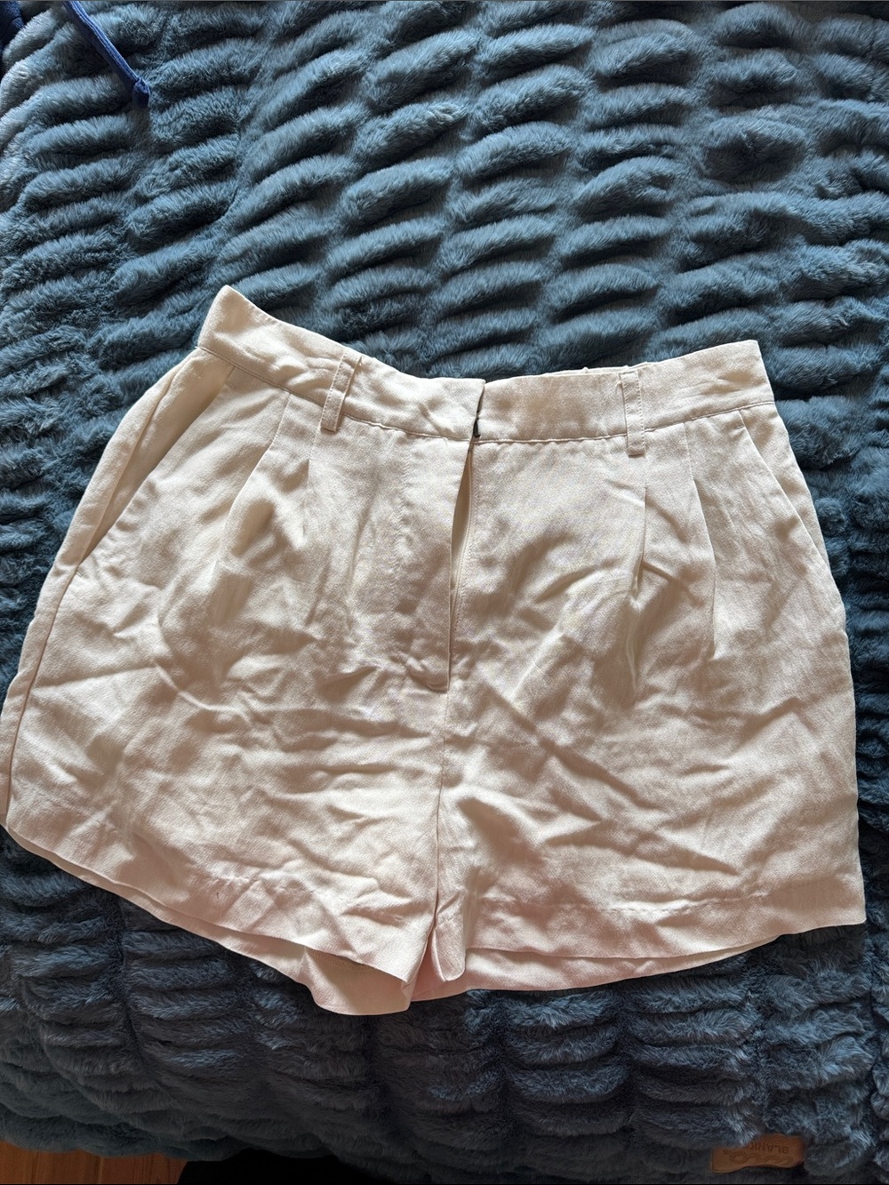 Z Supply Cream High-Rise Pleated Linen-Blend Shorts NWOT
